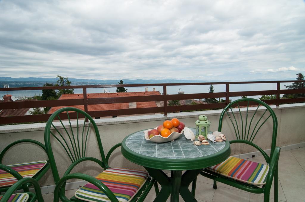 Apartment Meri Ičići Zewnętrze zdjęcie