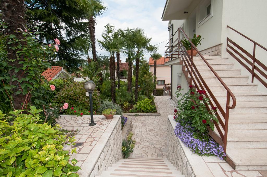 Apartment Meri Ičići Zewnętrze zdjęcie